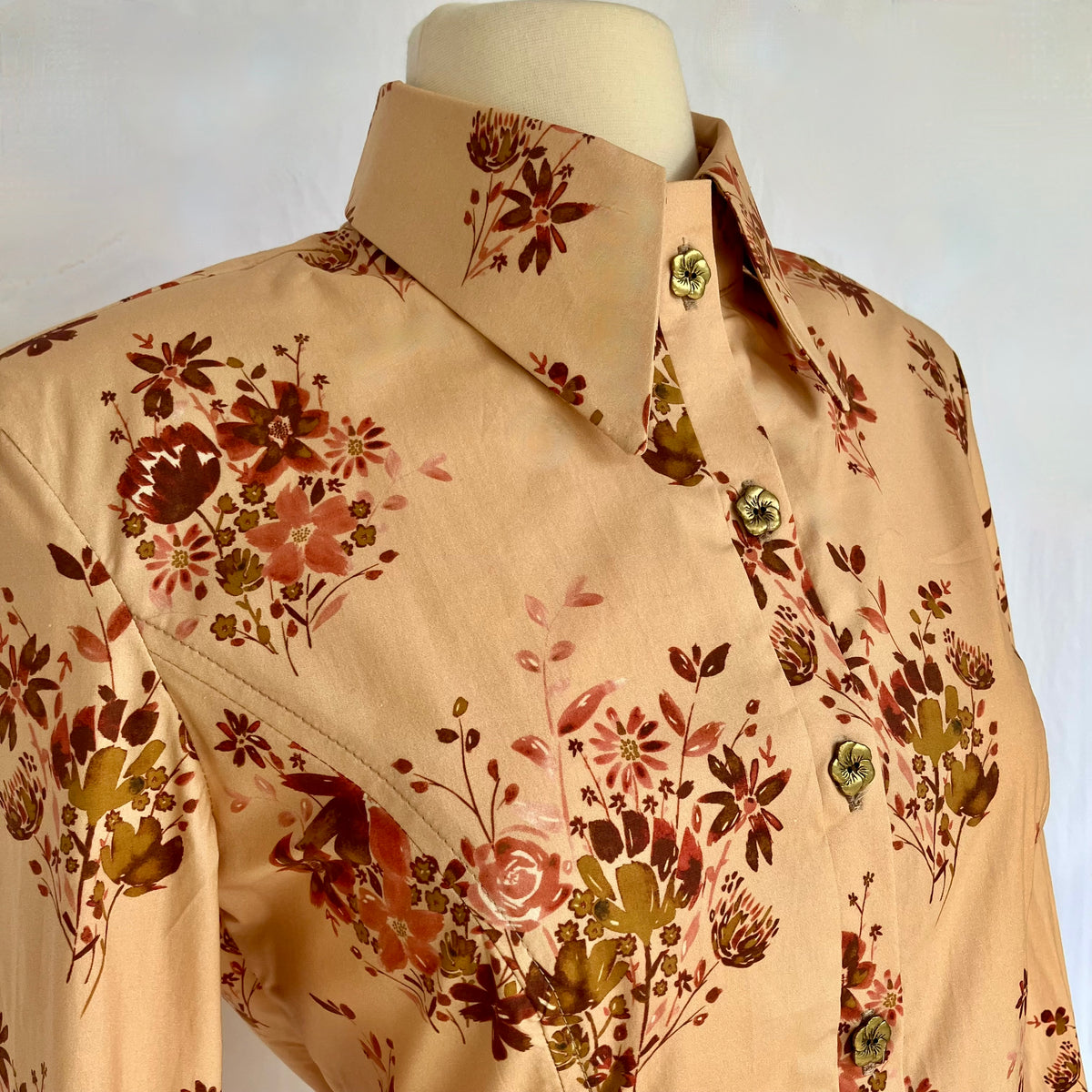 Peach Floral Stretch Poplin with Brass Flower Buttons Size 8